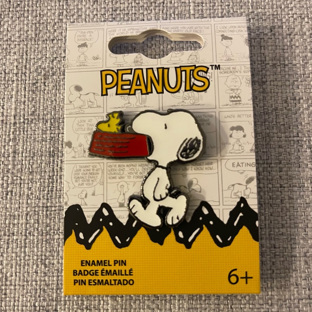Loungefly Peanuts Snoopy & Woodstock Food Bowl Enamel Pin